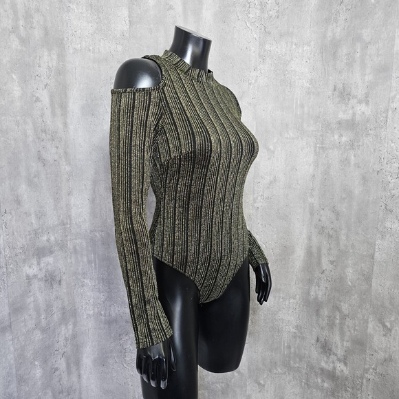 Dream Bandits S Tell Me Gold Metallic Stripe‎ Cold Shoulder Bodysuit Mock Neck - Picture 4 of 12